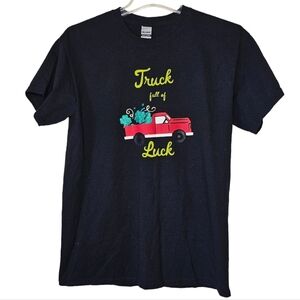 Gildan Truck Full of Luck Graphic Tee Size Medium